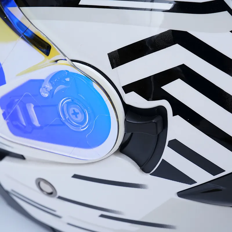 Graphic Full Face Motorcycle Helmet